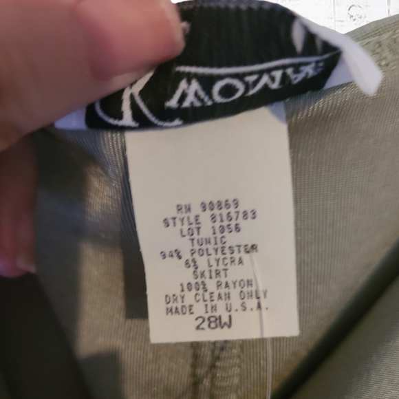 K Woman Plus Size Sage Metalic Blouse NWT - Picture 5 of 6